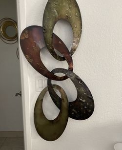 Decor Wall 42” Tall