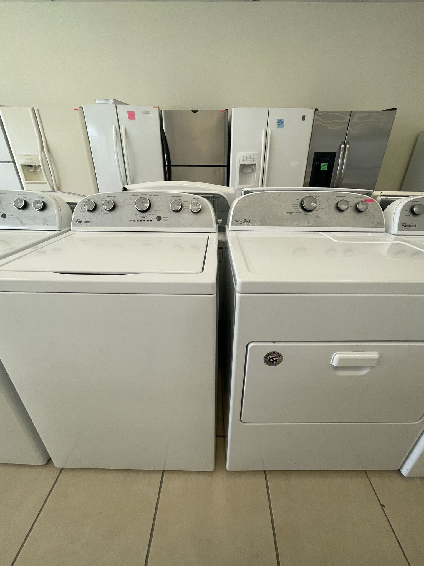 WHIRLPOOL SET WASHER AND DRYER WHITE