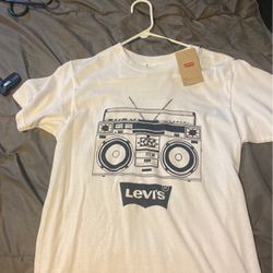 Levi T Shirt