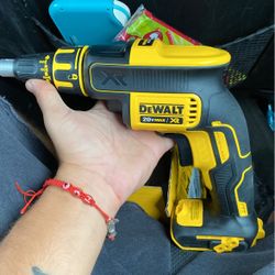 Dewalt Screwgun