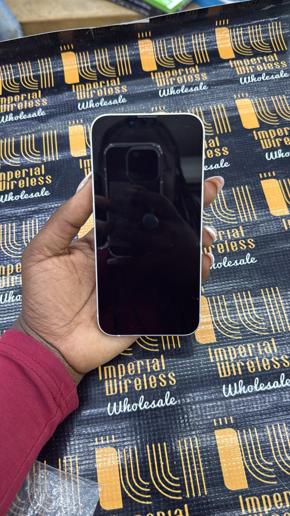Apple iPhone 13 – 128GB (White | Phone Only)