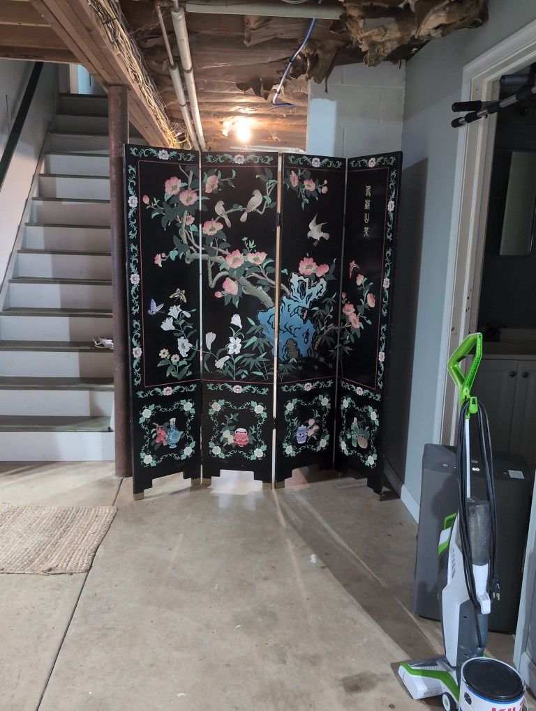 Chinese Oriental Vintage screen 6'x5'