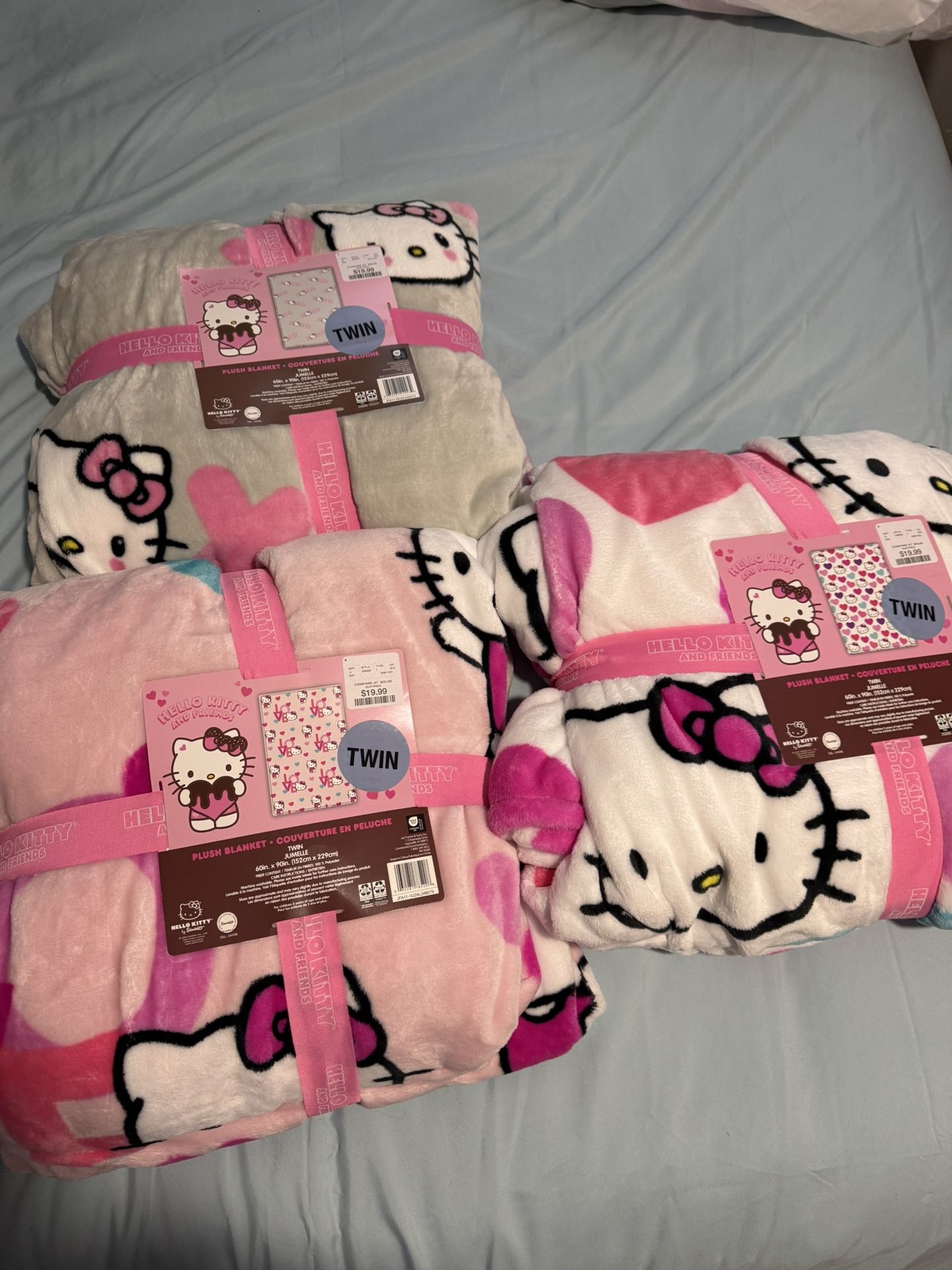 Hello Kitty Blanket