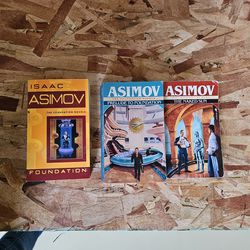 4 Isaac Asimov Paperbacks