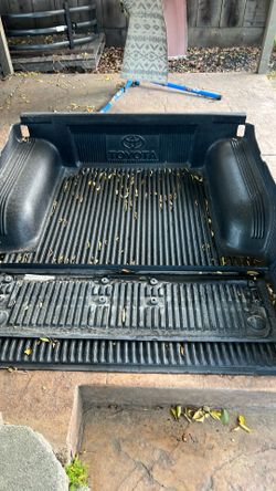 Toyota truck liner