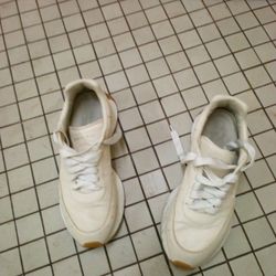 Alexander McQueen Runner Cream 