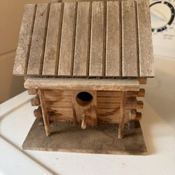 Vintage wooden birdhouse
