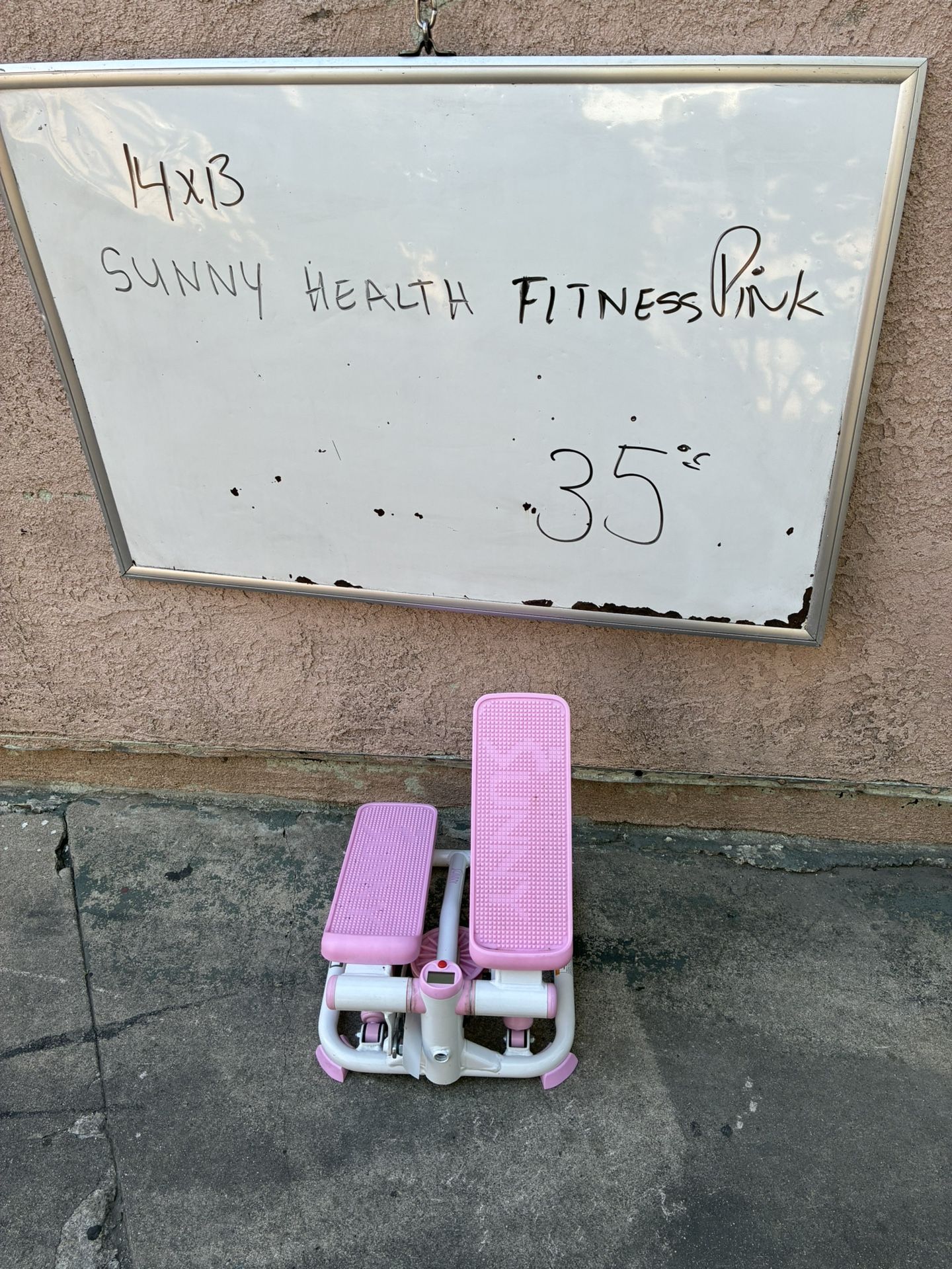 Sunny Health Fitness Pink Steps
