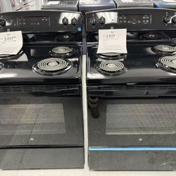 GE 30 Inches Wide 4 Coil Burners Electric Range In Black