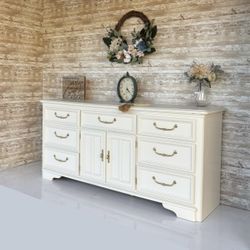 Dresser - Entertainment Center - Sideboard - Buffet - Credenza - Bedroom Set - Dresser Set 
