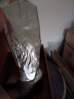 Brand New Women's Cowgirl Boots