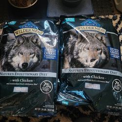 2 Unopend Bags Of Blue Bufflo Wolf Dog Food For Sale 