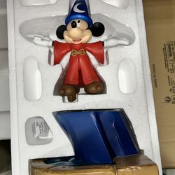 Statue Mickey - Disney 100th - Fantasia - Art Scale 1/10 - Iron Studios