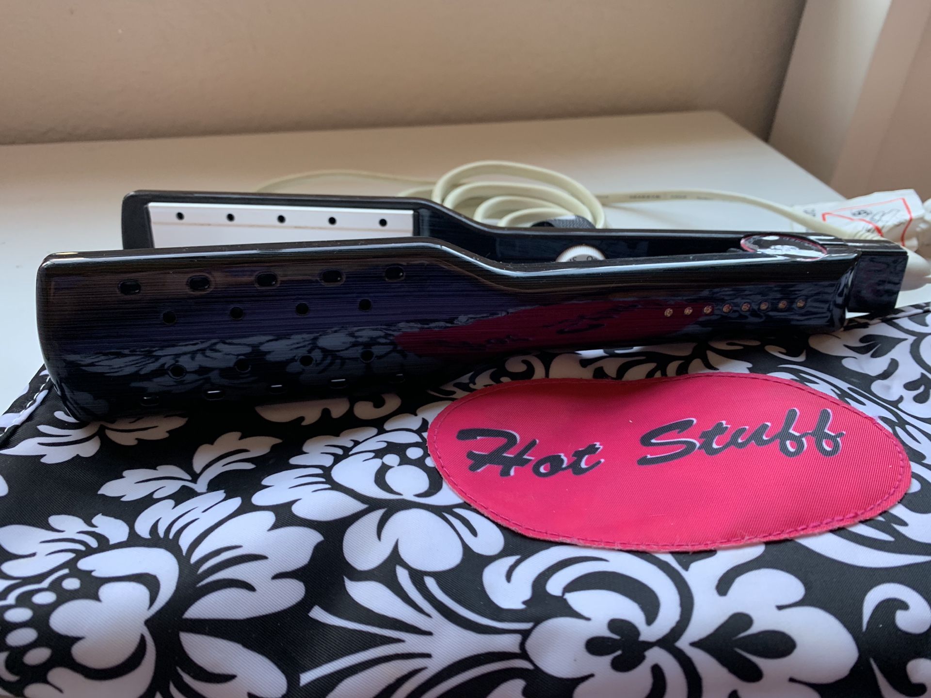 Hair straightening iron