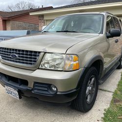 2003 Ford Explorer