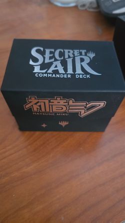 MTG Secret Lair Commander Deck: Hatsune Miku