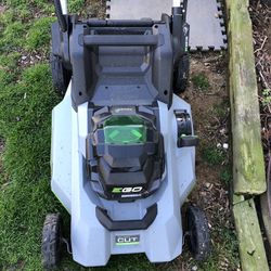 EGO LM2130SP 56 Volts Battery Power Lawn Mower 