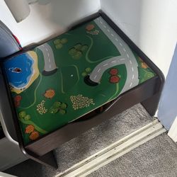 Kids Play Table