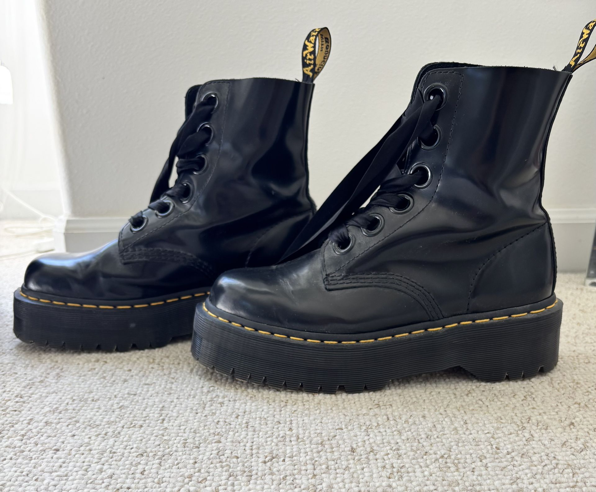 Dr.Martens MOLLY ドクターマーチンUK5 サテンシューレス Molly Boots Dr Martens Molly Crackle Dr Martens Jadon Hi Rainbow