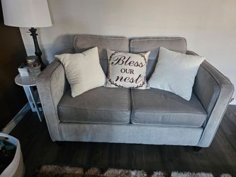 Hughes Furniture Neutral Gray Fabric Loveseat – Great Condition!