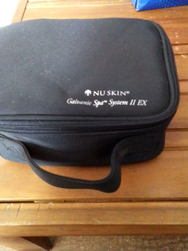 Nu Skin Galvanic Spa System Ii EX Executive Edition
