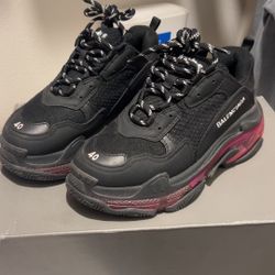 Balenciaga Triple S
