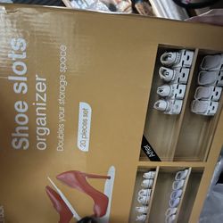 Shoe Slots