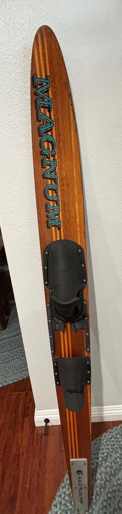 Vintage Magnum 64 in waterski