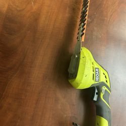 Ryobi P2900B ONE+ 18-Volt Lithium-Ion - Tool Only