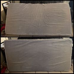 Twin XL Mattress Pic Is Of Both Sides NOT FREE