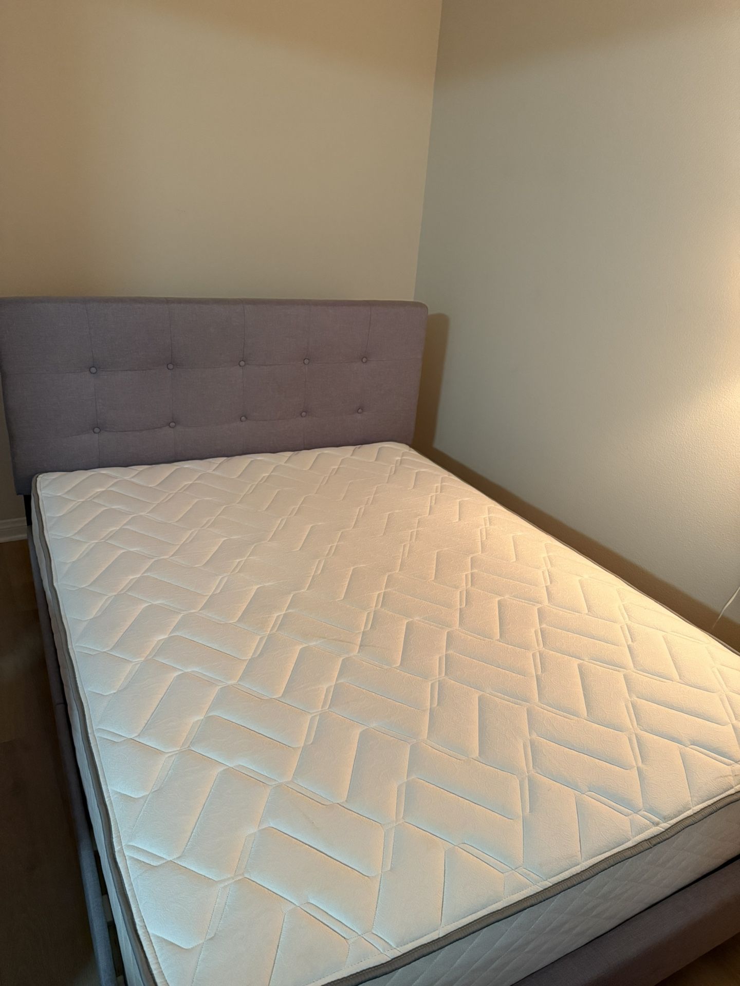 Queen Bed Frame And Mattress