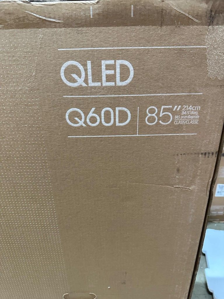 SAMSUNG 85-Inch Class QLED 4K Q60D Series Quantum HDR, Dual LED, Object Tracking Sound Lite, Q-Symphony, Motion Xcelerator, Gaming Hub, Smart TV with