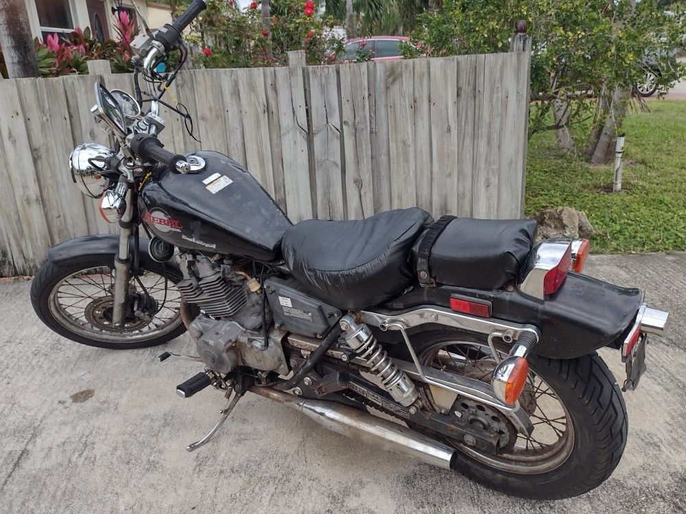 2000 Honda Rebel