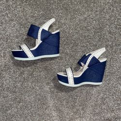 Super Cute Blue Wedges 