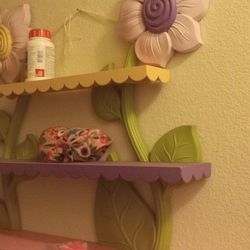Flower Shelf Plastic 
