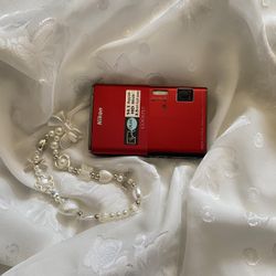 Nikon Red and Black Cameras-and-accessories (L170)