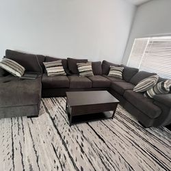 Bermuda Tux Sofa Chaise Sectional in Victory Sterling, Left facing