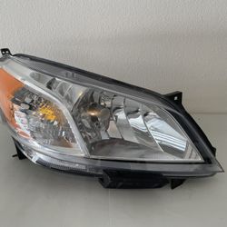 2013-21 Nissan NV200 Headlight Assembly OEM Passenger Side