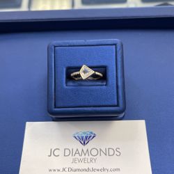 Ring Diamonds Wedding 10k 