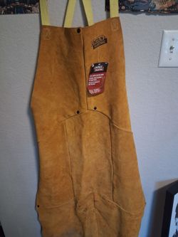 Welding apron
