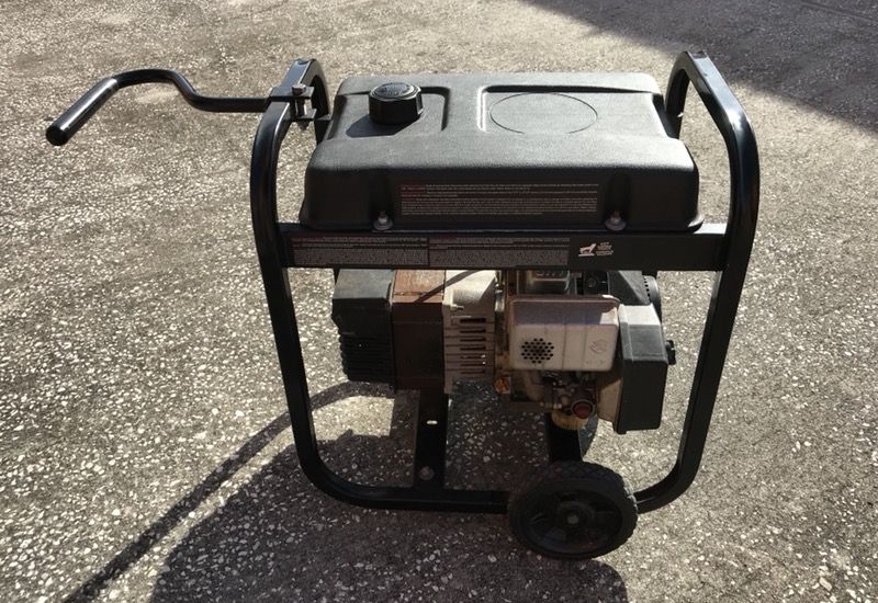 $225 Gas generator 3750w ,120volts, working good, enough juice to feed: microwave, Fridge,Hair blowers dryer etc.