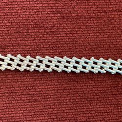 VINTAGE SILVER TONE LINK BRACELET  (7 1/4” L & 1/2” W)