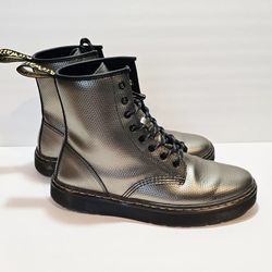 🎄🎁 DOC/DR. MARTENS MEN'S, SIZE 9~ ZAVALA COMBAT BOOT IN GUNMETAL METALLIC-COATED SYNTHETIC MATERIAL, with TEXTURED PATTERN. 
