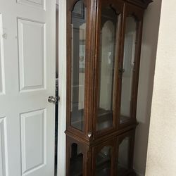 Havertys Antique Curio