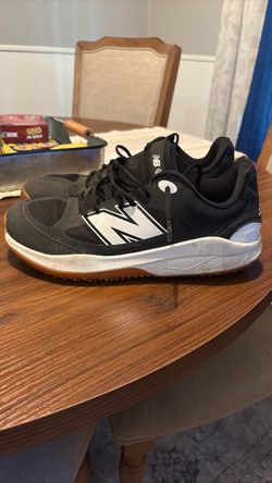 New Balance Men's Fresh Foam 3000 V7 Turf Baseball Shoes