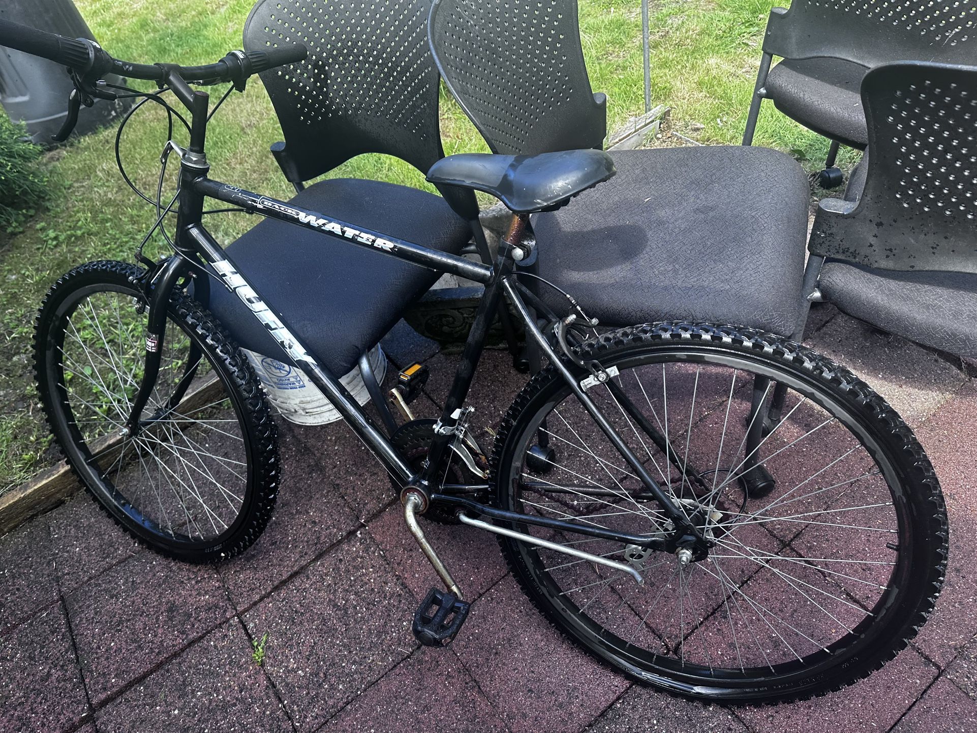 Old Huffy Bike For Sale Been Sitting For 2 Years