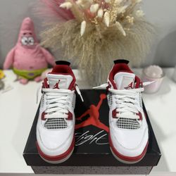 Air Jordan 4