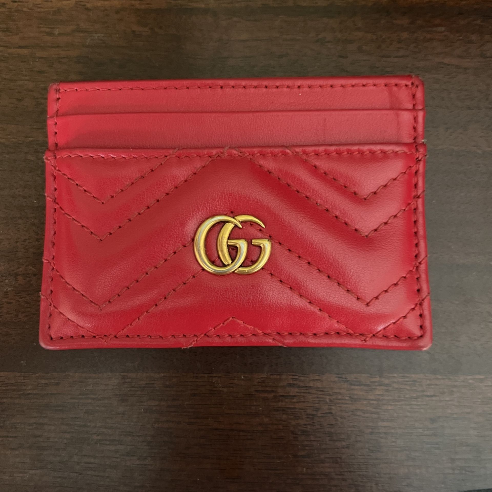 Beautiful Gucci Credit Card Wallet