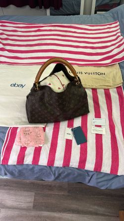 Louis Vuitton Bucket Purse