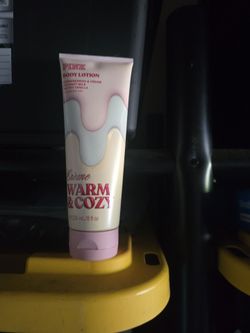 PINK Crème Warm & Cozy Body Lotion 8 fl oz